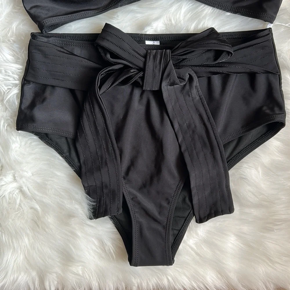 NWT 2 Piece Sexy Split Bikini Set Size Large